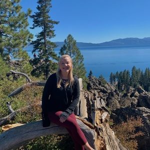 Meet your Posher, Kelsey